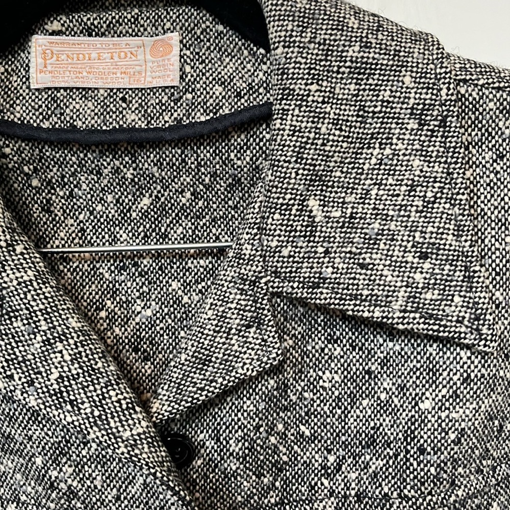Pendleton Blazer Size 16 - image 3